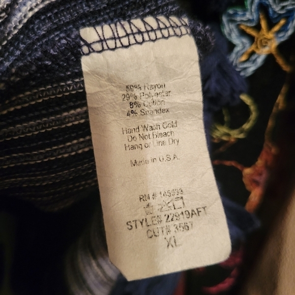 W5 Sleeveless Striped Tassel Top XL - Picture 5 of 5